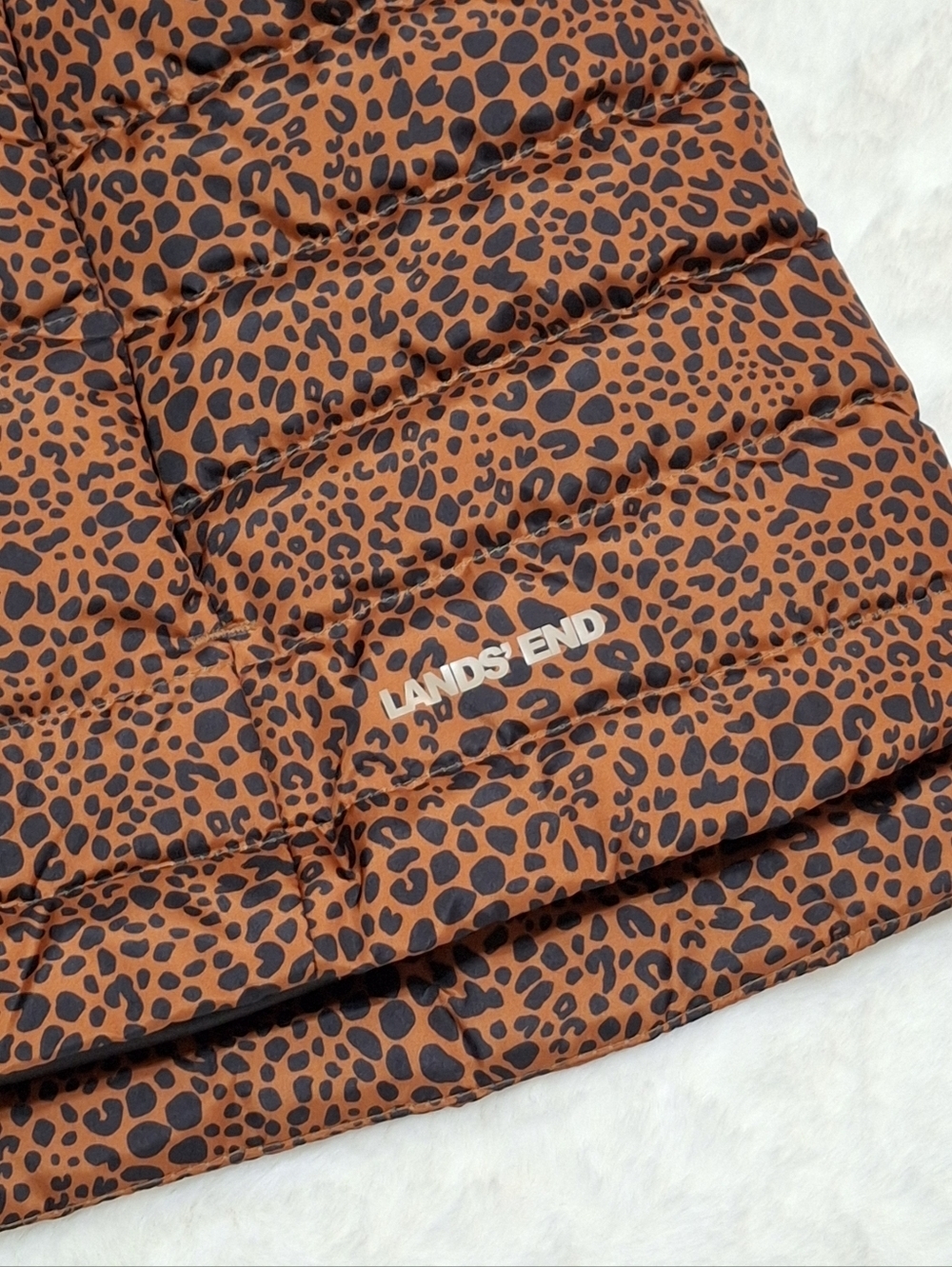 Lands' End Down Puffer Vest Animal Print Burnt Orange Zip Women Size X-Large - Picture 10 of 16